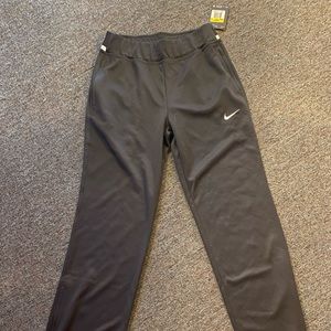 NWT Nike training pant size S